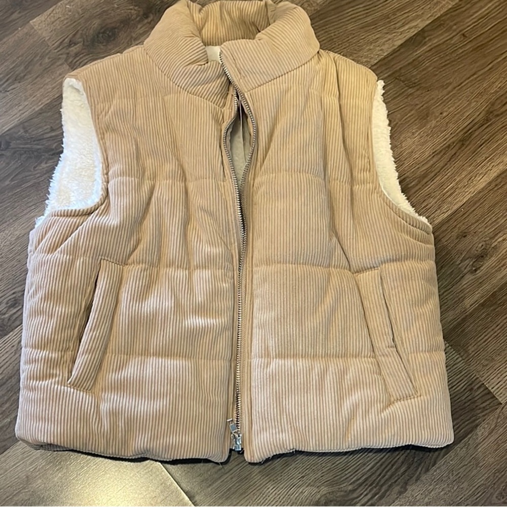 New Tan Corduroy Vest With White Fleece Lining